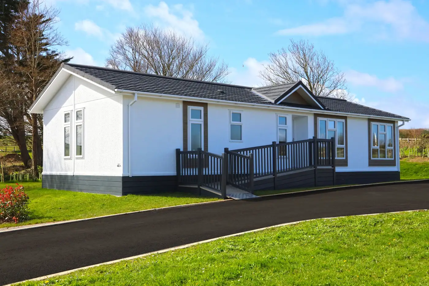 Discover the Omar Anniversary, our featured property of the month
